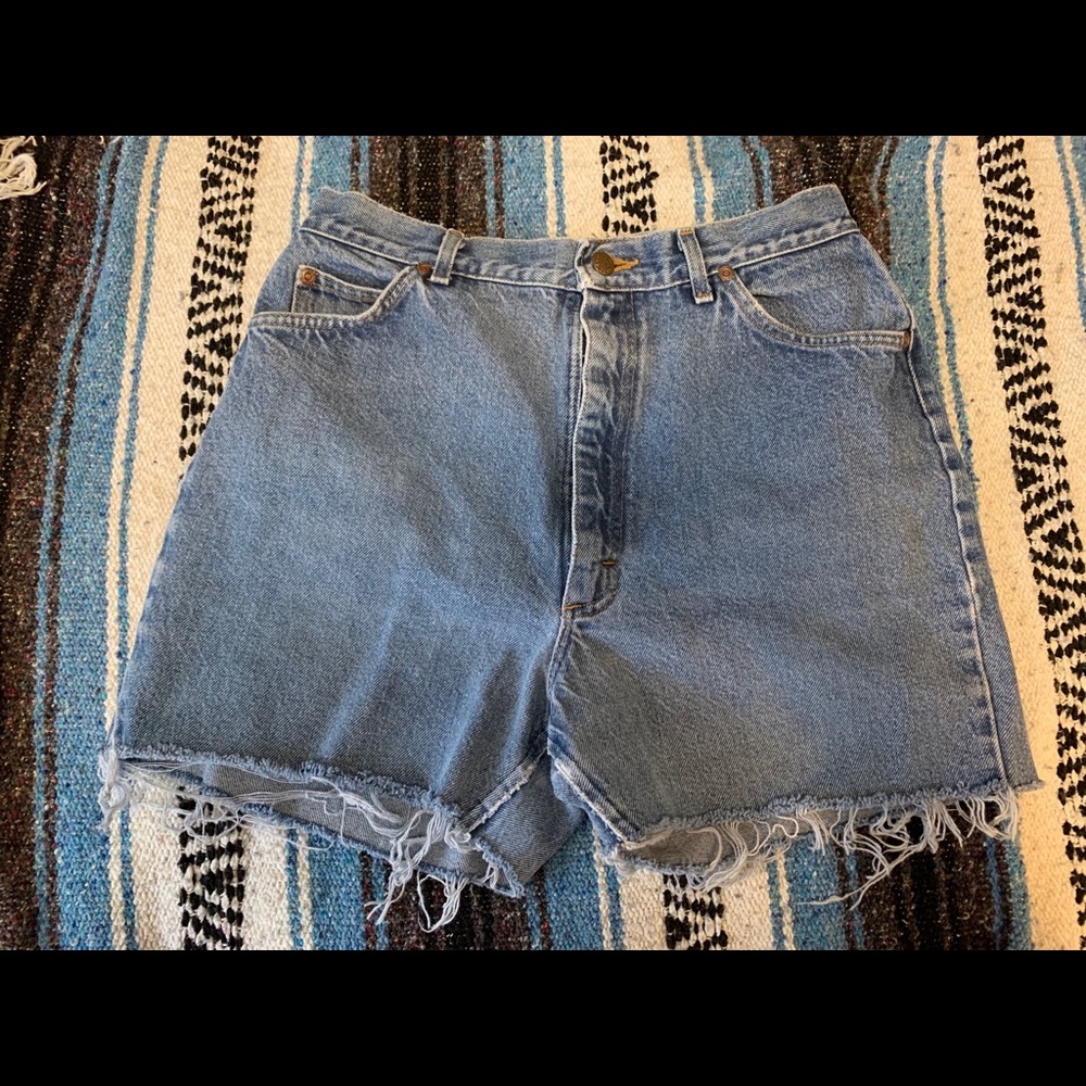 Vintage Lee cut off shorts